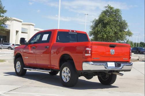 2024 RAM 2500 Big Horn Safety Group 4WD Level 2 Equipment