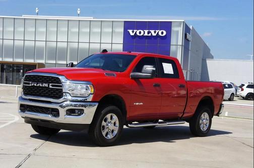 2024 RAM 2500 Big Horn Safety Group 4WD Level 2 Equipment
