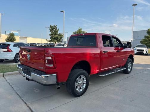 2024 RAM 2500 Big Horn Safety Group 4WD Level 2 Equipment