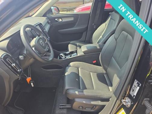 Black 2025 Volvo XC40 B5 Plus Dark Theme