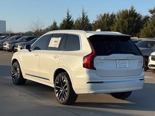 2026 Volvo XC90 B6 Plus 7-Seater