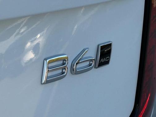 2026 Volvo XC90 B6 Plus 7-Seater