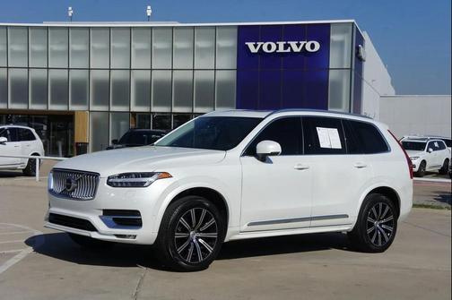 2024 Volvo XC90 AWD Plus