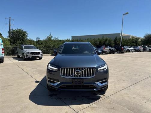 2023 Volvo XC90 Recharge Plug-In Hybrid T8 Plus Bright Theme 7 Passenger