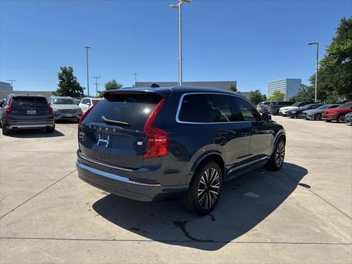 2023 Volvo XC90 Recharge Plug-In Hybrid T8 Plus Bright Theme 7 Passenger