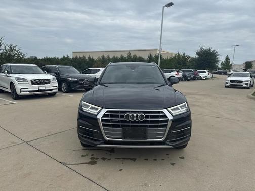 2020 Audi Q5 45 Premium Plus