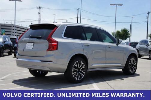 2025 Volvo XC90 Plug-In Hybrid T8 Core 7-Seater