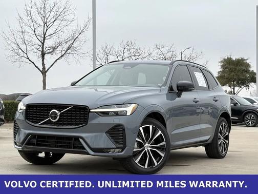 2023 Volvo XC60 B5 Plus Dark Theme
