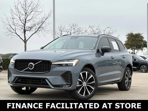 2023 Volvo XC60 B5 Plus Dark Theme