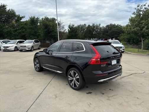 2022 Volvo XC60 B5 Inscription