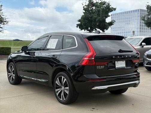 2022 Volvo XC60 B5 Inscription