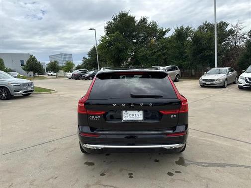2022 Volvo XC60 B5 Inscription