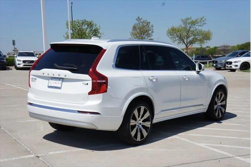 2022 Volvo XC90 T6 Inscription
