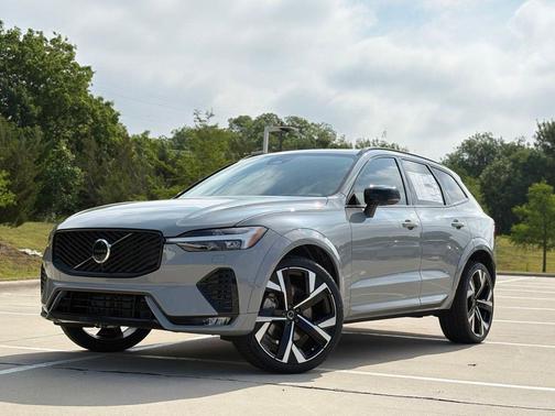 Vapour Grey 2026 Volvo XC60 B5 Ultra