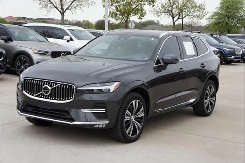 2022 Volvo XC60 B6 Inscription