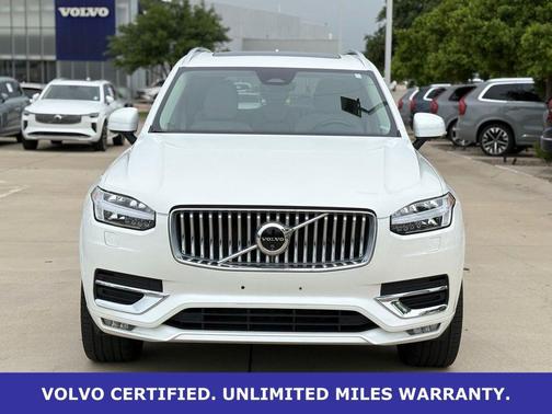 Crystal White Metallic 2024 Volvo XC90 B6 Plus Bright Theme