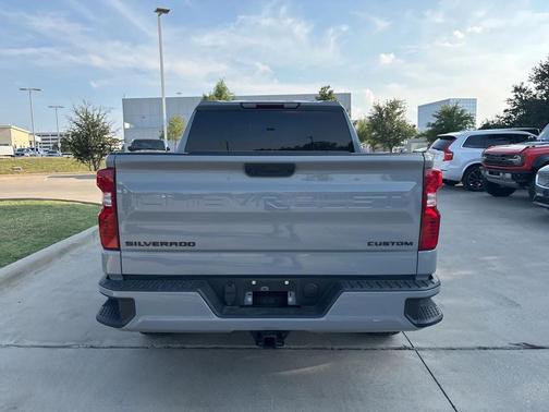 2024 Chevrolet Silverado 1500 Custom