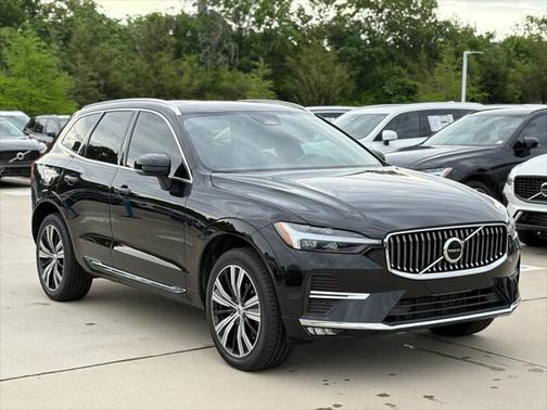 2022 Volvo XC60 B5 Inscription