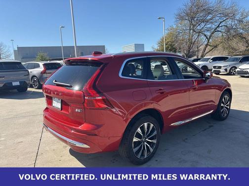 Fusion Red Metallic 2023 Volvo XC60 B5 Plus Bright Theme