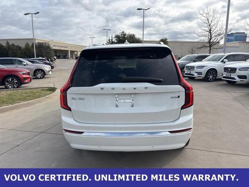 2025 Volvo XC90 B6 Plus 7-Seater