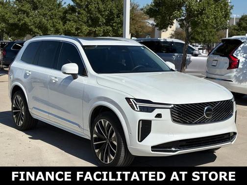 2025 Volvo XC90 B6 Plus 7-Seater