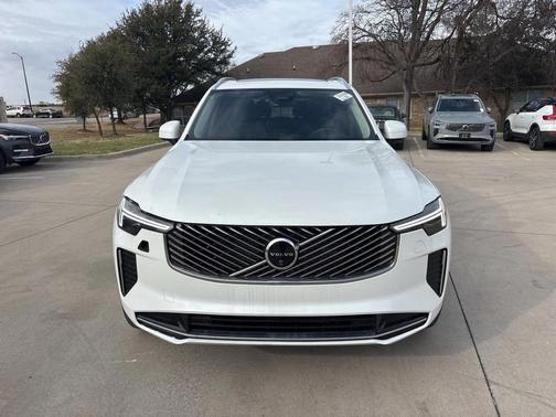 2025 Volvo XC90 B6 Plus 7-Seater