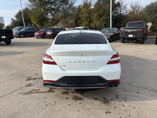 2022 Genesis G70 2.0T Prestige Package