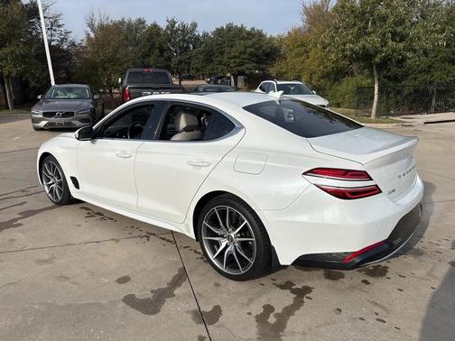 2022 Genesis G70 2.0T Prestige Package