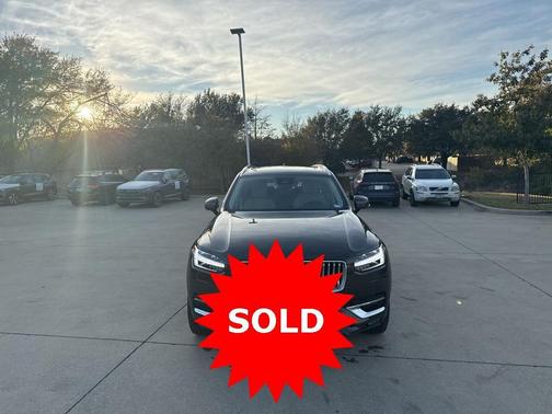 2024 Volvo XC90 B6 Plus Bright Theme