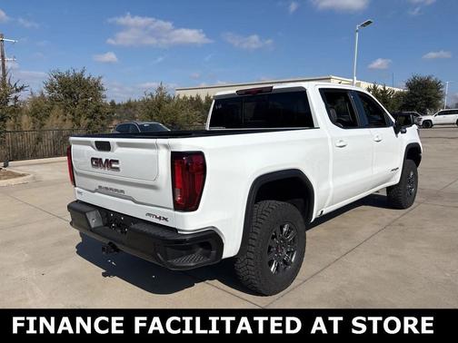 2025 GMC Sierra 1500 AT4X