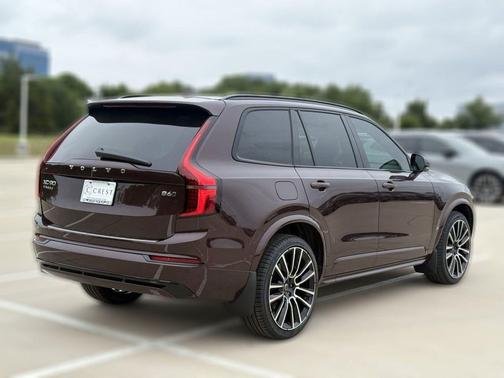 Mulberry Red 2026 Volvo XC90 B6 Ultra Dark Theme 7-Seater