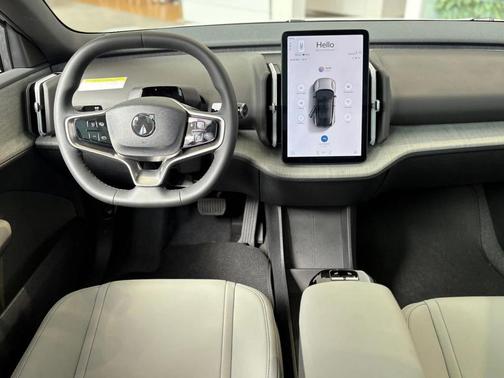 Crystal White 2026 Volvo EX30 Ultra