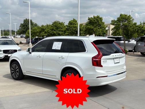 Crystal White Metallic 2024 Volvo XC90 Recharge Plug-In Hybrid T8 Plus 6 Passenger