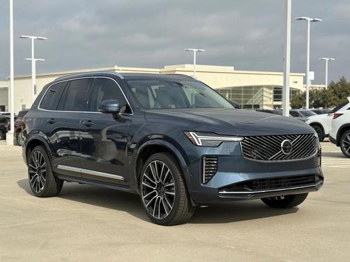 2026 Volvo XC90 B6 Ultra 6-Seater