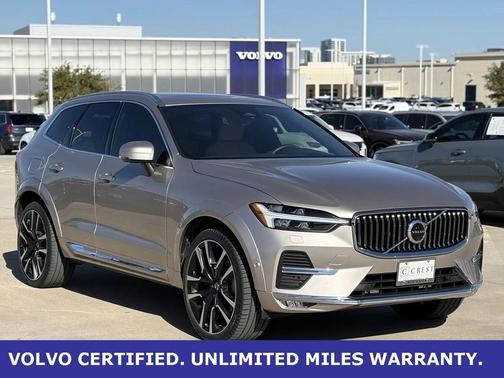 2023 Volvo XC60 B6 Ultimate Bright Theme