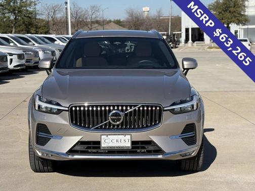 2023 Volvo XC60 B6 Ultimate Bright Theme