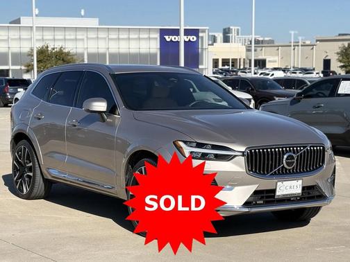 2023 Volvo XC60 B6 Ultimate Bright Theme