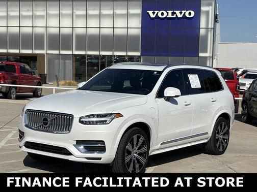 2024 Volvo XC90 Recharge Plug-In Hybrid T8 Bright Theme