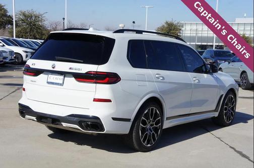 2024 BMW X7 M60i