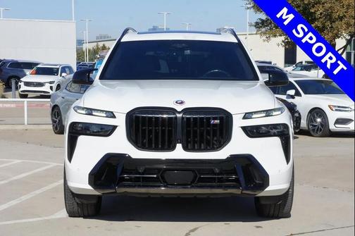 2024 BMW X7 M60i