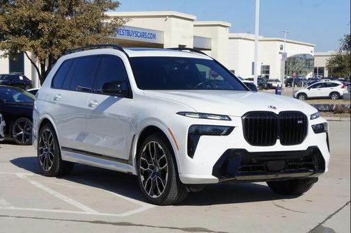 2024 BMW X7 M60i