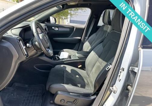 Gray Metallic 2023 Volvo XC40 B5 Plus Dark Theme