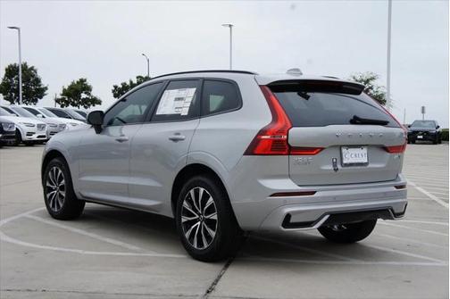 2025 Volvo XC60 B5 Core