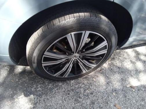 2022 Volvo XC60 B6 Inscription