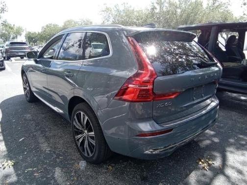 2022 Volvo XC60 B6 Inscription
