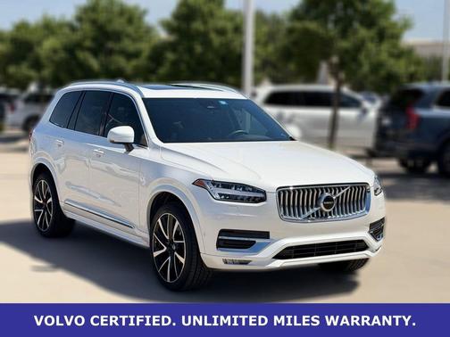 Crystal White Metallic 2023 Volvo XC90 B6 Plus 7-Seater