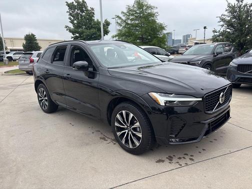 Onyx Black Metallic 2025 Volvo XC60 B5 AWD