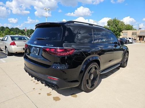 2024 Mercedes-Benz AMG GLS 63 Base