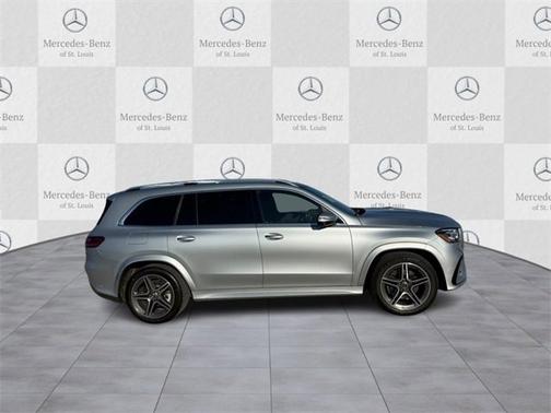 2025 Mercedes-Benz GLS 450 4MATIC