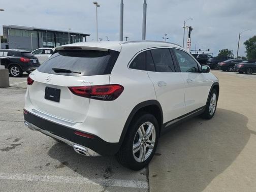 2022 Mercedes-Benz GLA 250 